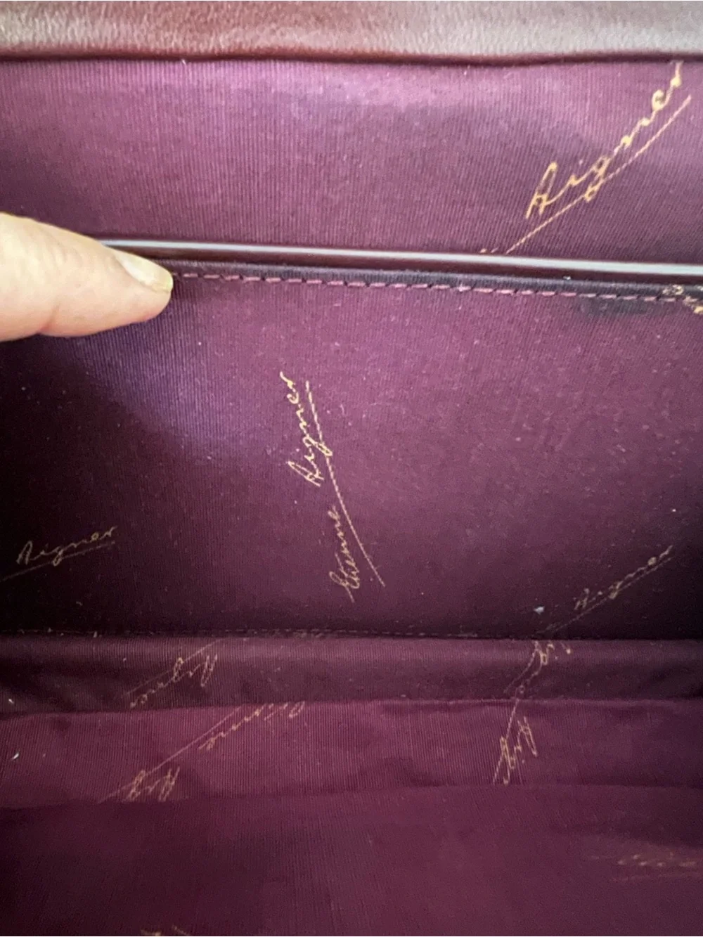 Vintage Etienne Aigner Burgundy Leather Frame Clutch Horseshoe Logo
